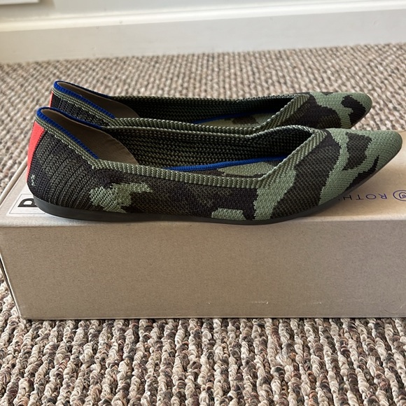 Camo Rothy’s pointed toe flats - Picture 2 of 4